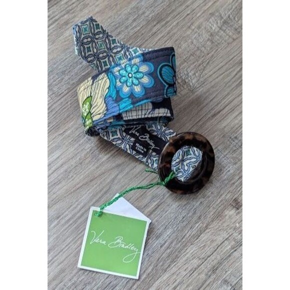 NWT Vera Bradley Mod Floral Blue Reversible Belt - Picture 1 of 3